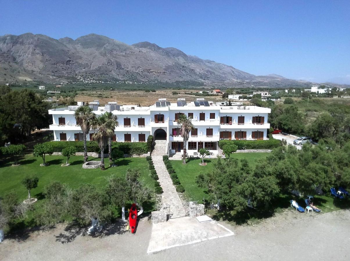 Studios Stavris Frangocastelo ภายนอก รูปภาพ